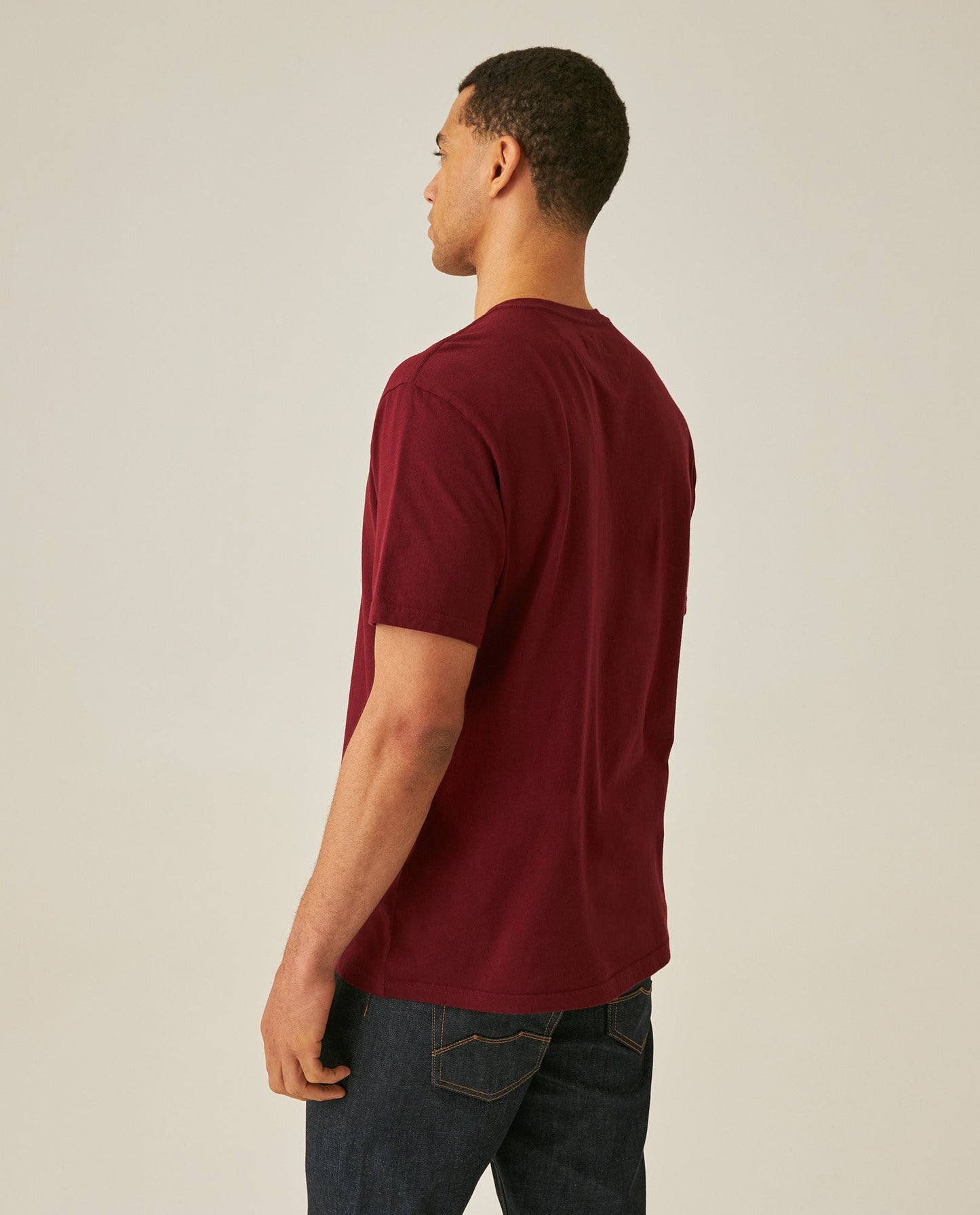 Men's Slim Fit V-Neck T-Shirt - Red