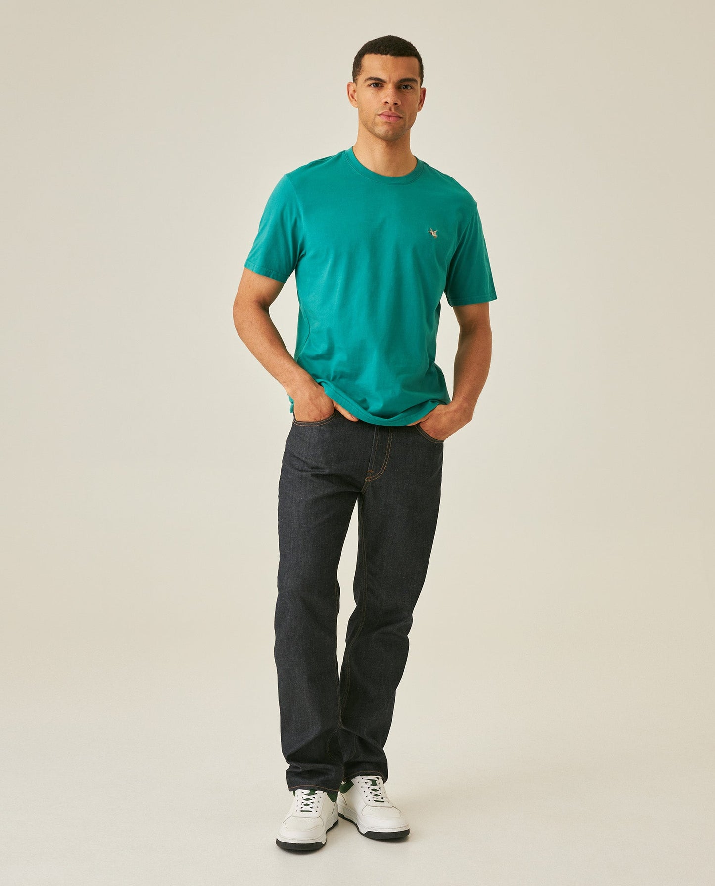 Men's T-Shirt Slim Fit Short Sleeve Crewneck Cotton Vibrant Embroidered Duck Heart Point Chest - Green