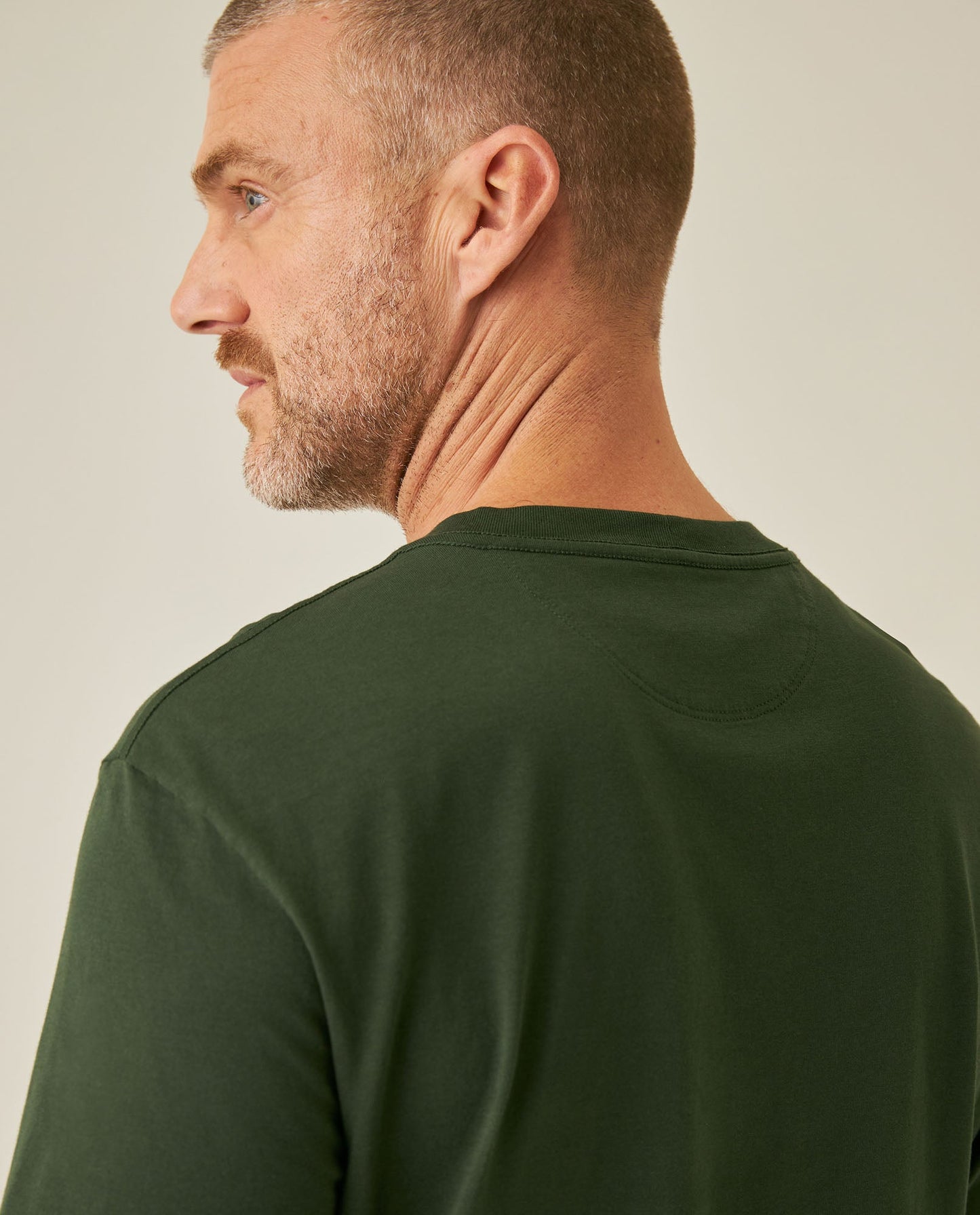 Men's T-Shirt Slim Fit Short Sleeve Cotton Jersey Medium Weight Front Localized Graphic - Green