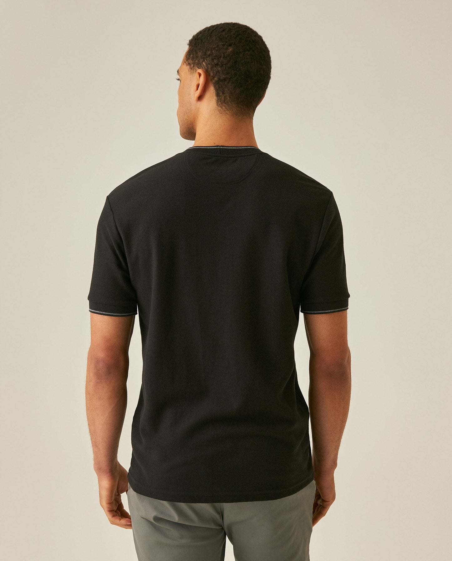 Men's T-Shirt Slim Fit Short Sleeve Cotton Honeycomb Effect Knit Collar Cuffs Refined Structure - Black