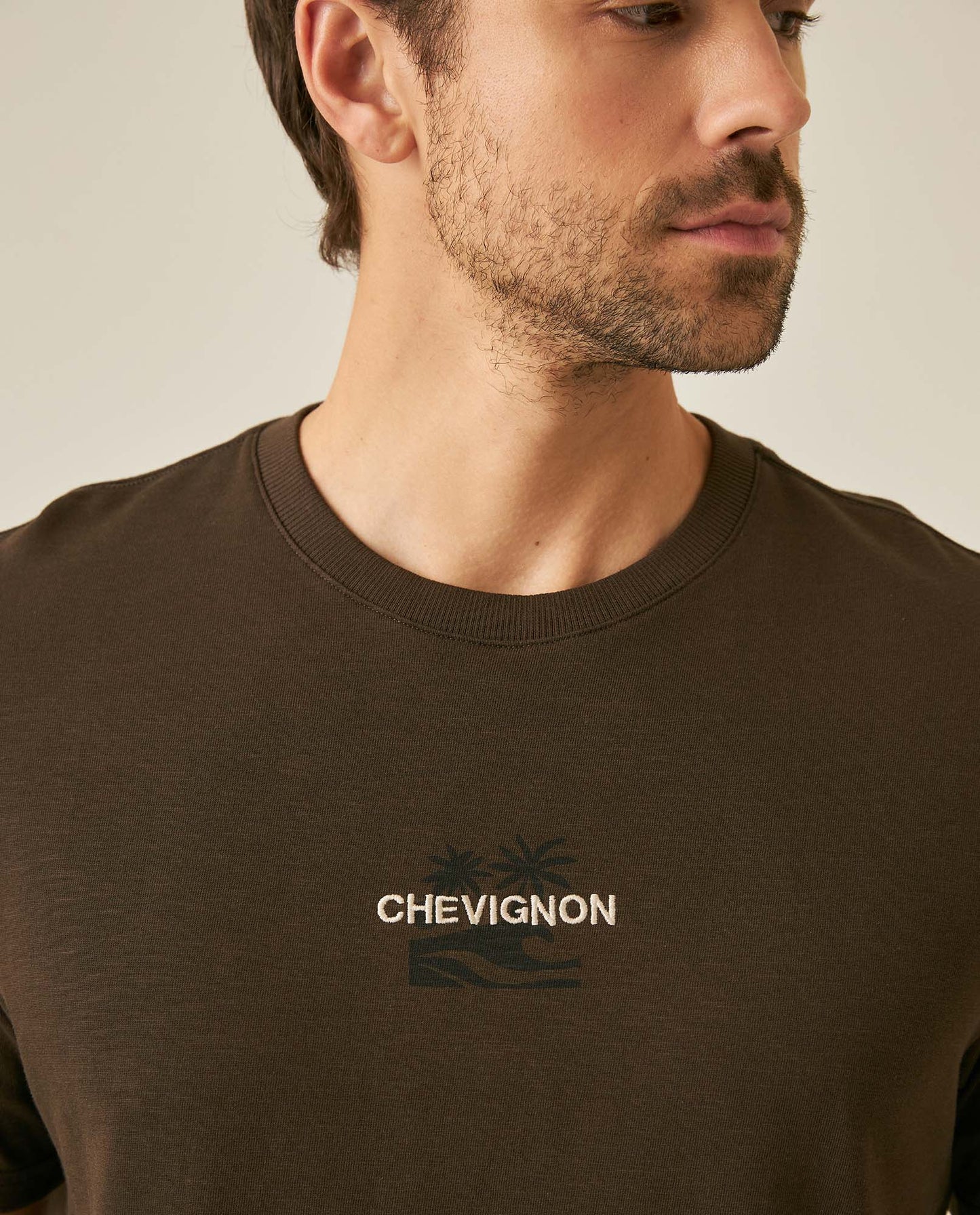 Men's T-Shirt Slim Fit Short Sleeve Cotton Jersey Double Knit Discreet Central Summer Graphic Side Vents - Brown