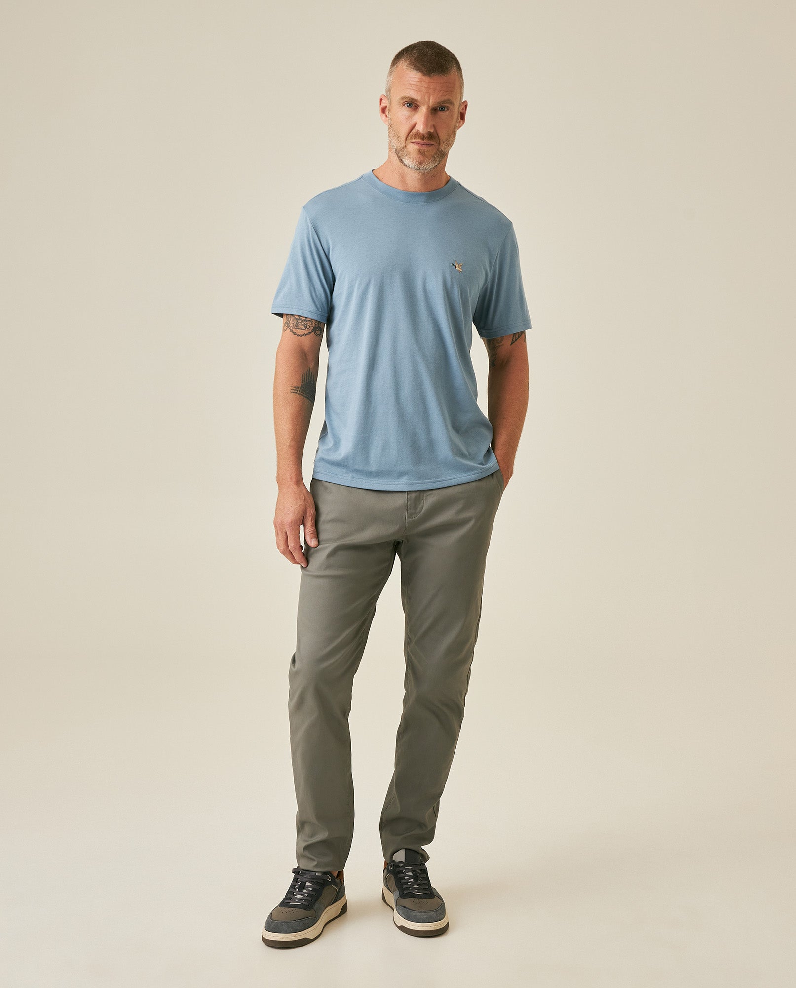 Men's T-Shirt Slim Fit Short Sleeve Crewneck Pima Cotton Vibrant Embroidered Duck Heart Point - Blue