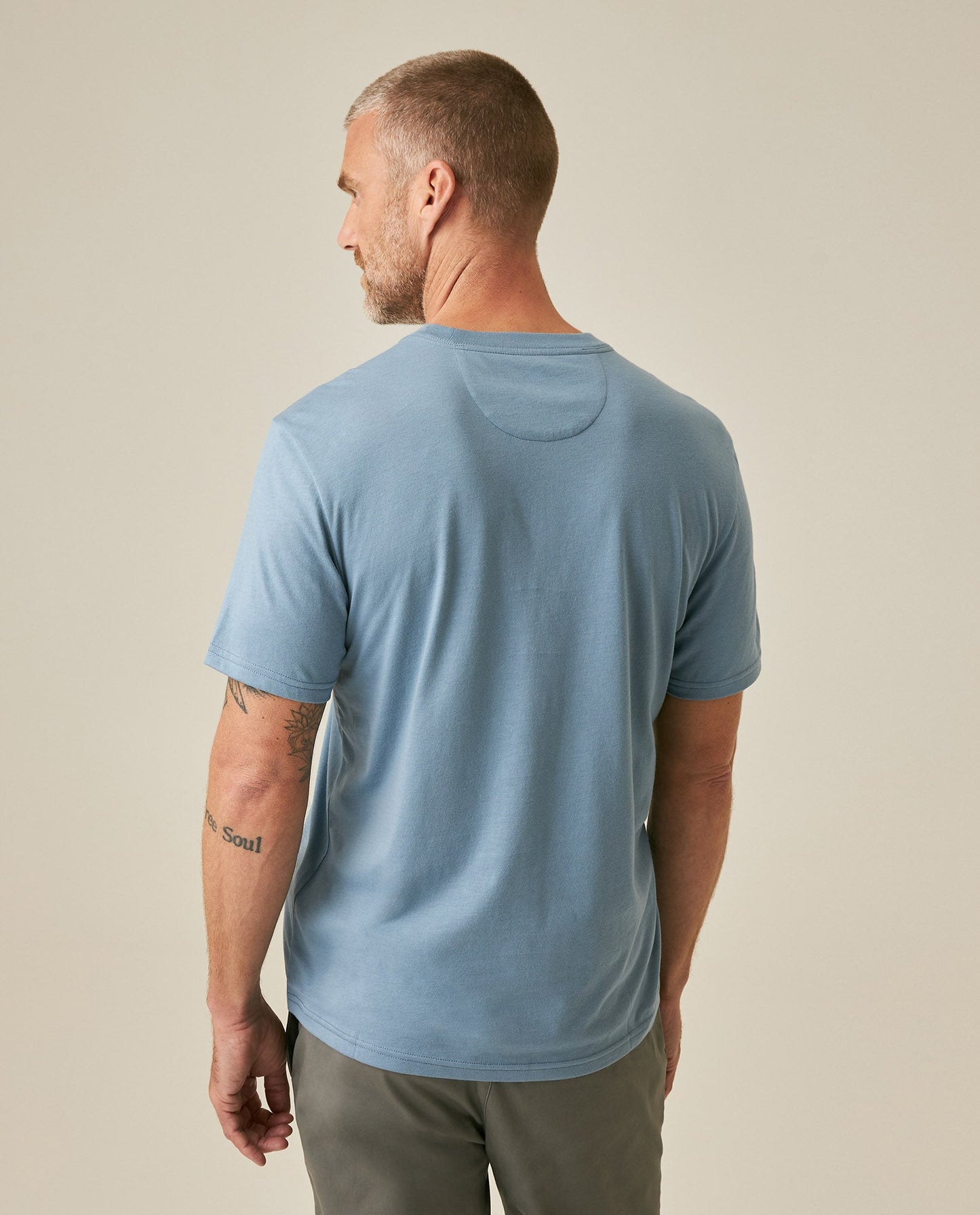Men's T-Shirt Slim Fit Short Sleeve Crewneck Pima Cotton Vibrant Embroidered Duck Heart Point - Blue