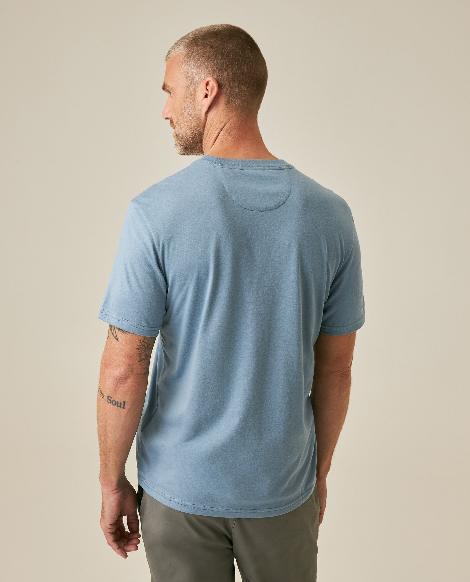 Men's T-Shirt Slim Fit Short Sleeve Crewneck Pima Cotton Vibrant Embroidered Duck Heart Point - Blue