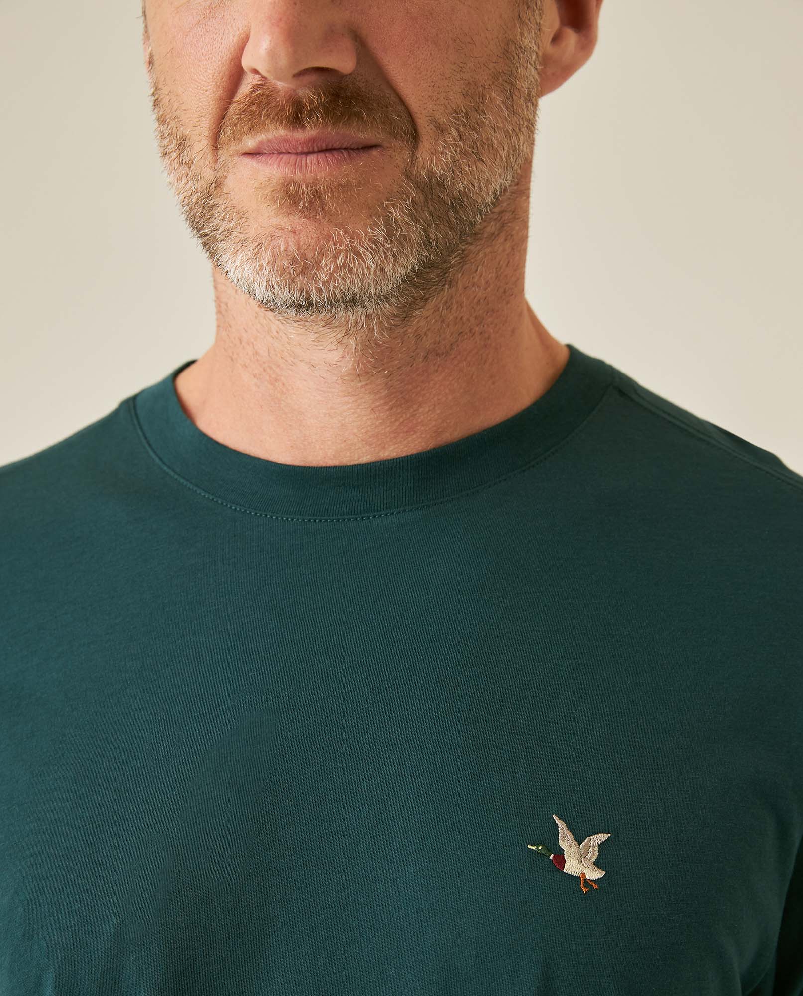 Men's T-Shirt Slim Fit Short Sleeve Crewneck Embroidered Duck Heart Point - Green
