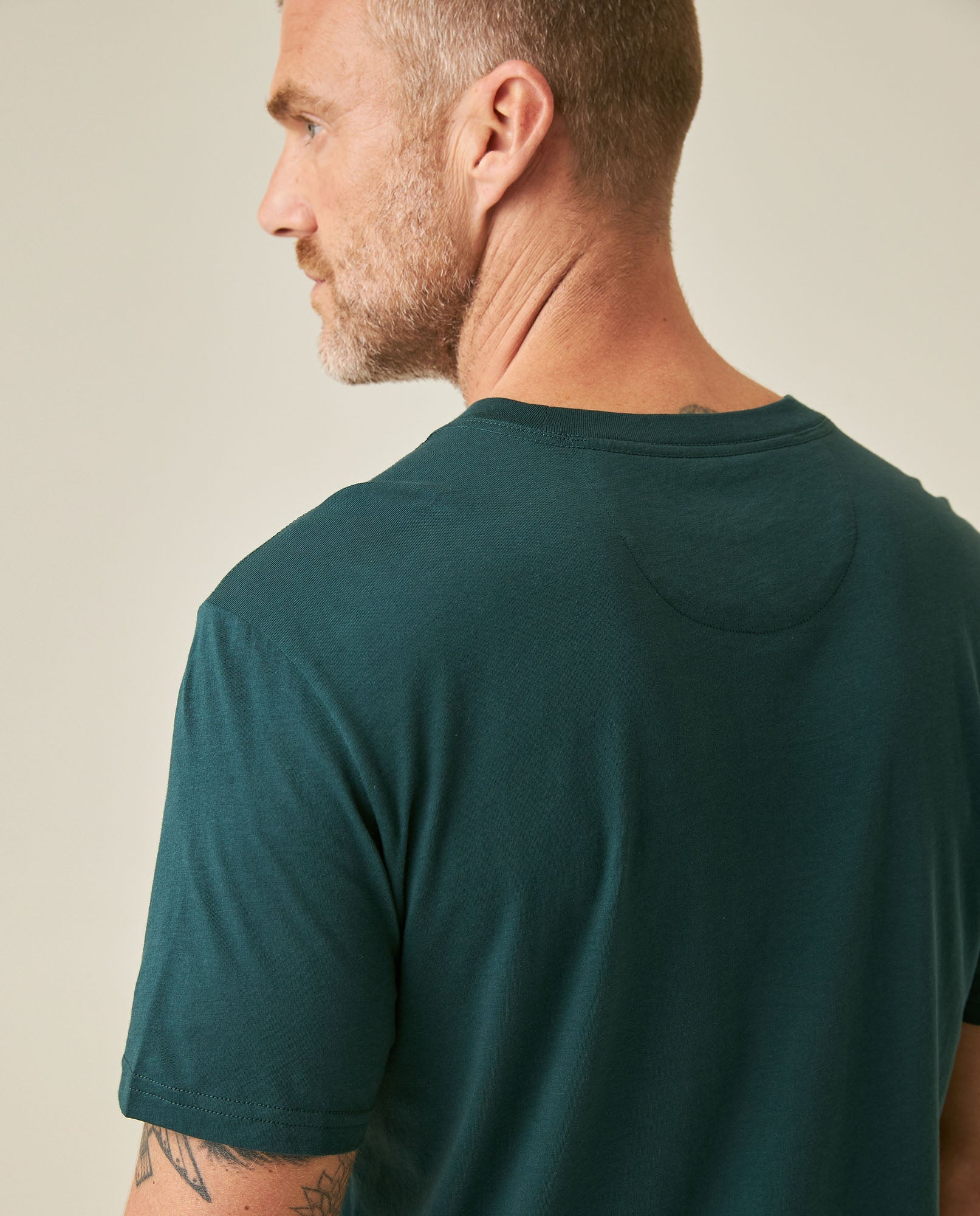 Men's T-Shirt Slim Fit Short Sleeve Crewneck Embroidered Duck Heart Point - Green