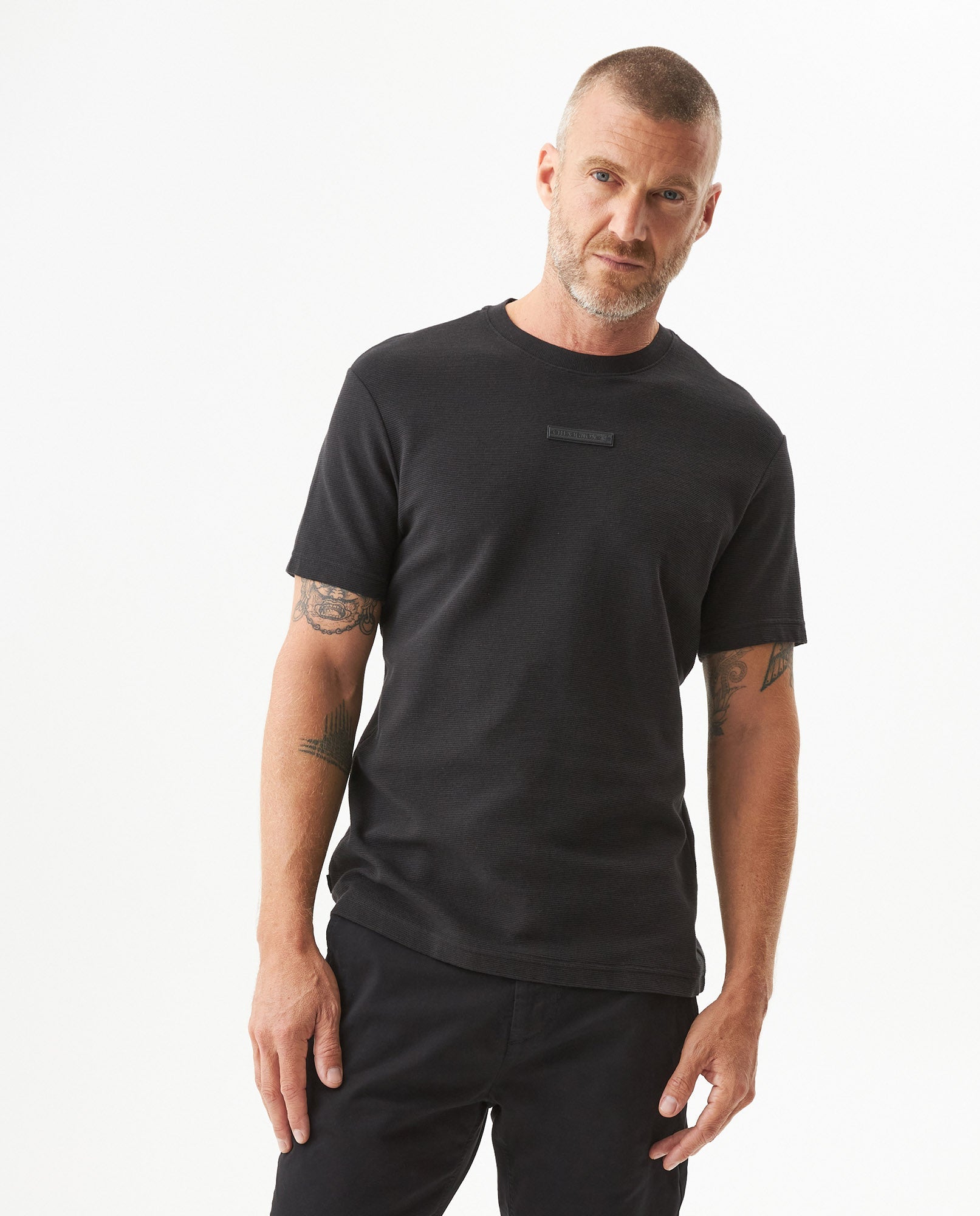 Men's Classic Fit Embroidered T-shirt in Cotton Moorings