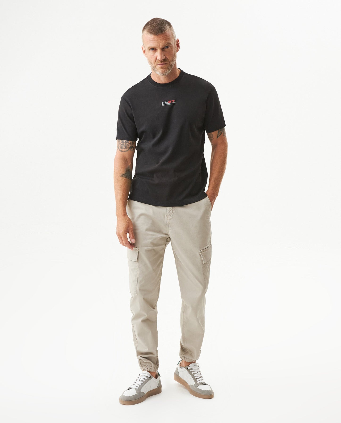 Men's Racing Graphic Slim Fit T-shirt in Cotton Wharf