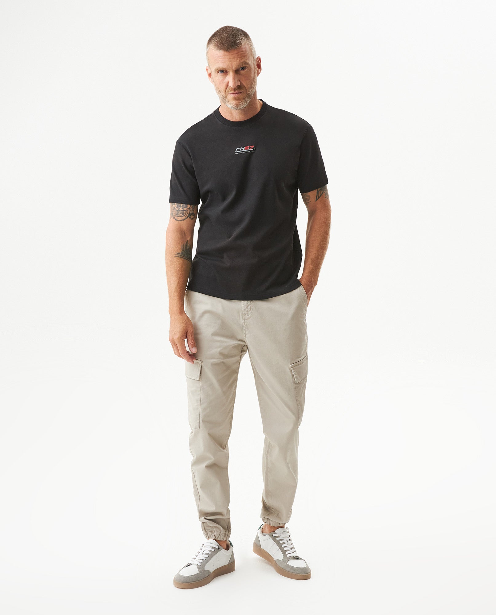 Men's Racing Graphic Slim Fit T-shirt in Cotton Wharf